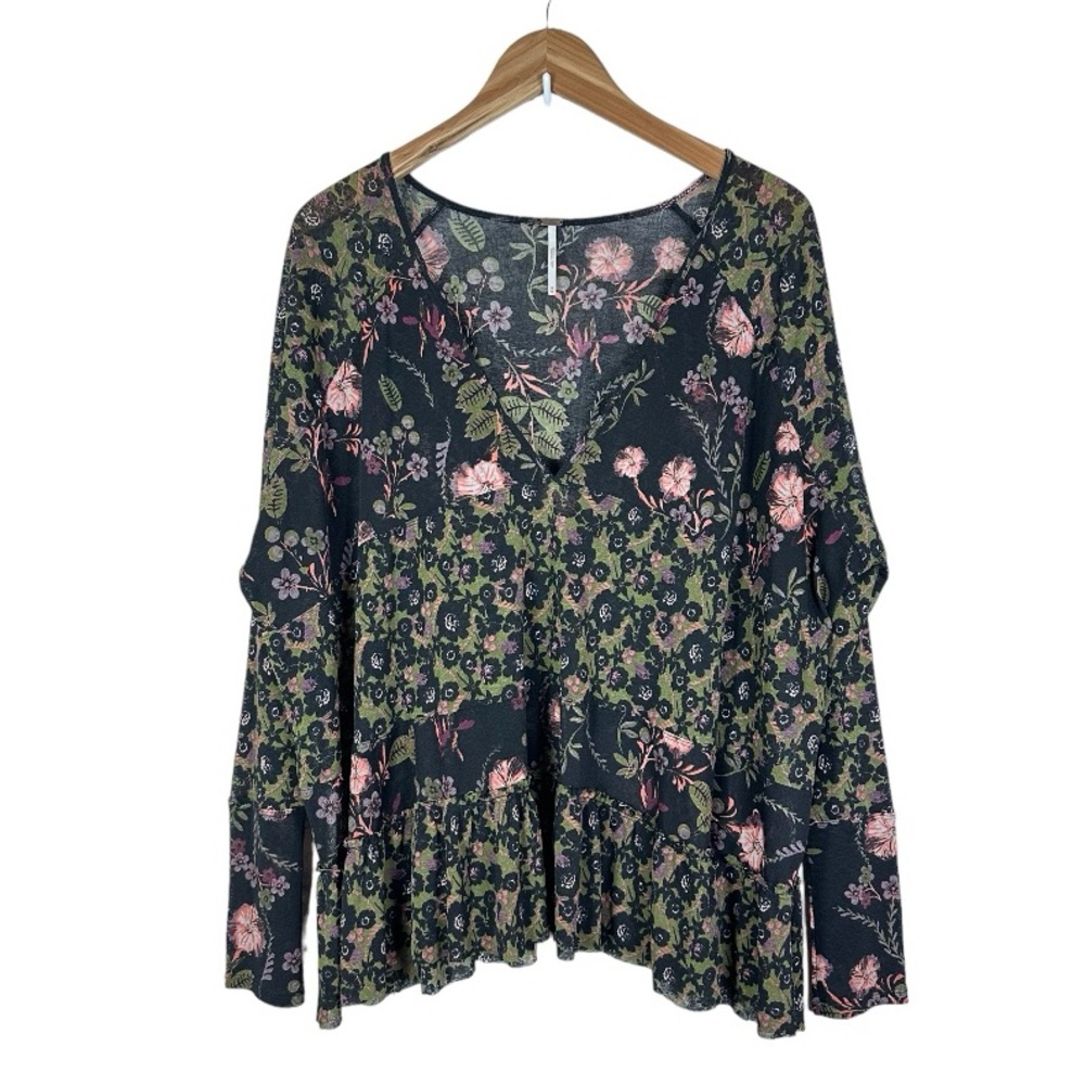 Free People Isabelle Oversized Sheer Top Size Medium Dark Floral Ruffle Fairy